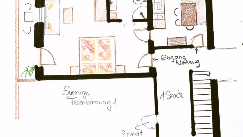 Sonnige Ferienwohnung 1 - Übersichtsplan, © grasberger Handgezeichneter Grundriss einer Ferienwohnung mit Beschriftungen der Räume und Eingänge.