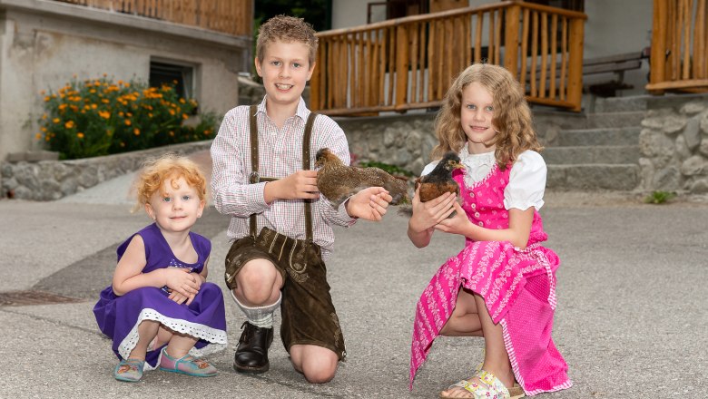 Nicole, Sebastian and Laura, © Andreas Gruber Nicole, Sebastian and Laura, © Andreas Gruber