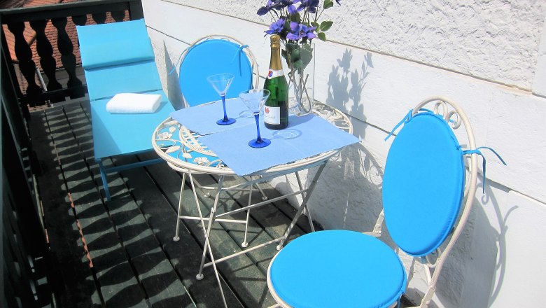 Balcony, © MST Balcony, © MST