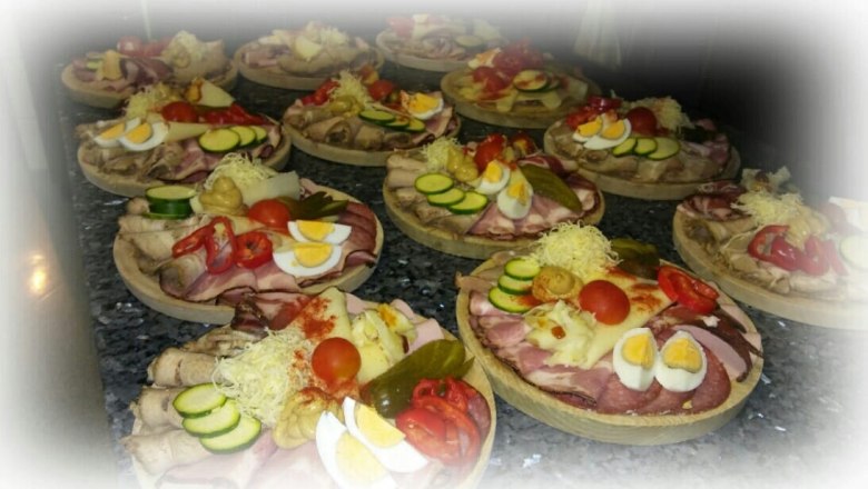 Leckere Hausmannskost und ländliche Küche werden geboten., © Familie Seisenbacher Leckere Hausmannskost und ländliche Küche werden geboten., © Familie Seisenbacher