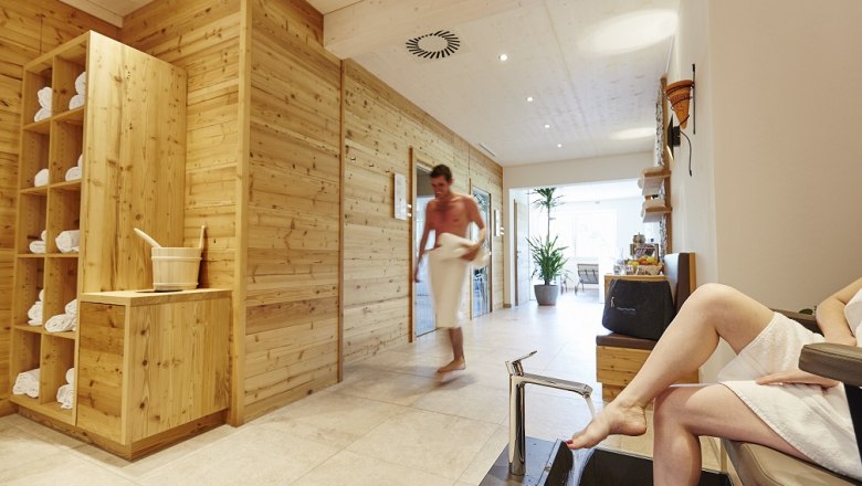 SPA "Mountain lake", © Michael Liebert SPA "Mountain lake", © Michael Liebert