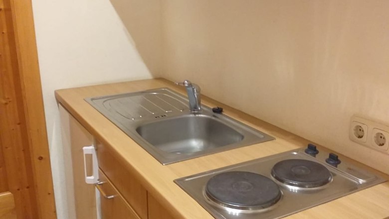 Küchenzeile im Zimmer "Ybbsblick", © Augustine Ertelthalner Küchenzeile im Zimmer "Ybbsblick", © Augustine Ertelthalner