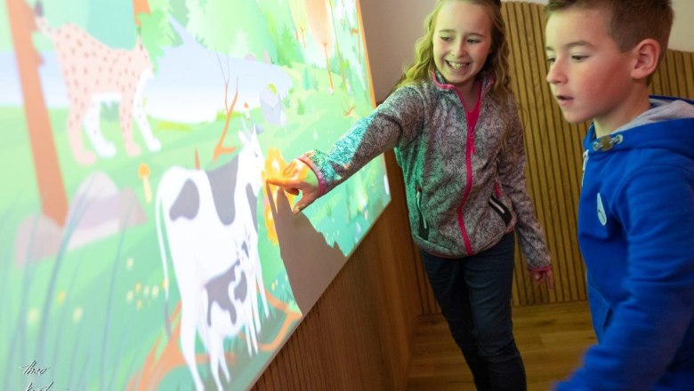 Spielwand, © Theo Kust Spielwand, © Theo Kust