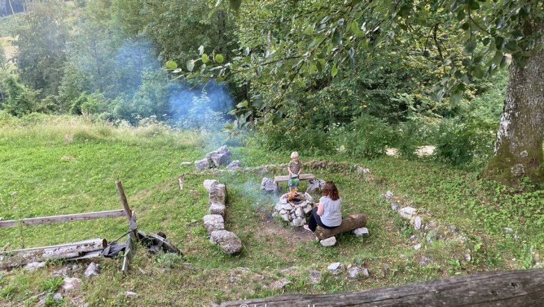 Holzknechthuette_campfire site, © Johannes Hoyos Holzknechthuette_campfire site, © Johannes Hoyos