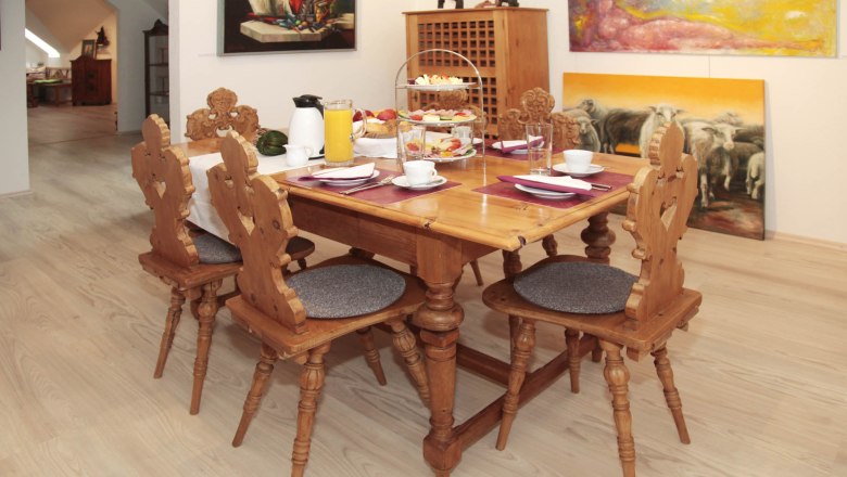 Galerie-Appartment Herbert Petermandl, © Herbert und Christine Petermandl Galerie-Appartment Herbert Petermandl, © Herbert und Christine Petermandl