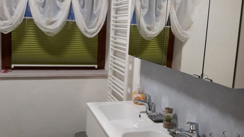 Bathroom, © Robert Leichtfried Bathroom, © Robert Leichtfried