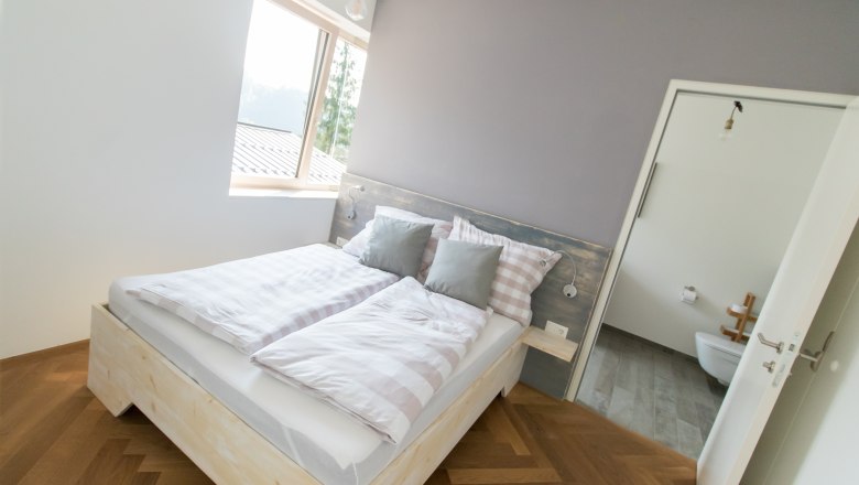 Die Bienenkunde, © Fahrnberger Ludwig Die Bienenkunde, © Fahrnberger Ludwig