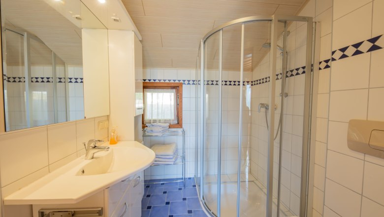 Badezimmer Waldhaus, © Ludwig Fahrnberger Badezimmer Waldhaus, © Ludwig Fahrnberger