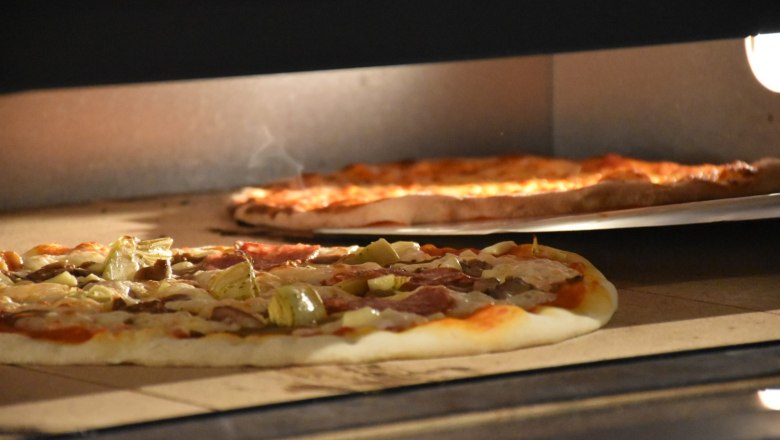 Delicious pizzas at the Osteria zum Kirchenwirt, © Osteria zum Kirchenwirt Delicious pizzas at the Osteria zum Kirchenwirt, © Osteria zum Kirchenwirt