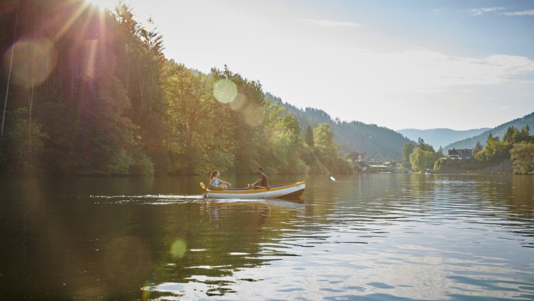 Boating on Lunzer See Lake, © Niederösterreich Werbung, Liebert