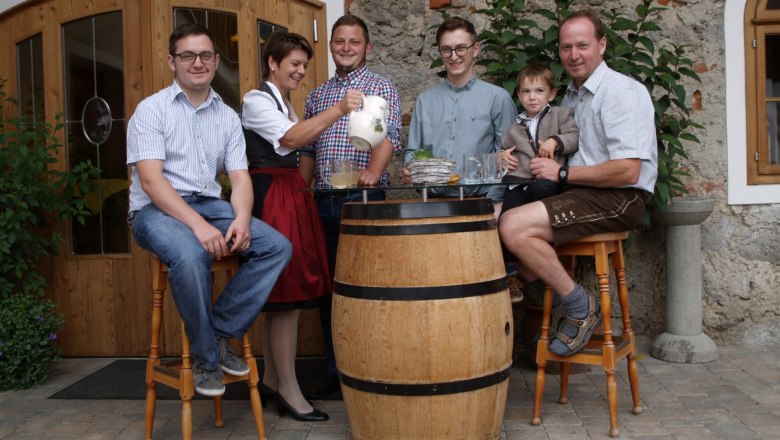 The hosts, the Helm family, © Familie Helm