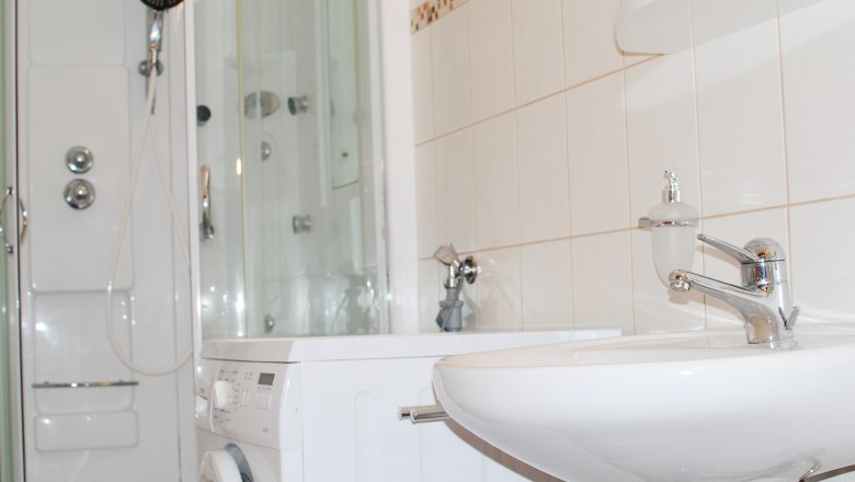 Ferienhaus Eva Deufl - Wohnung Gamsblick - Badezimmer, &copy; Ferienhaus Eva Deufl