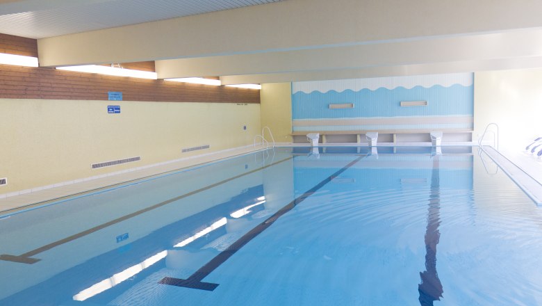 Hallenbad Gaming, &copy; Theo Kust