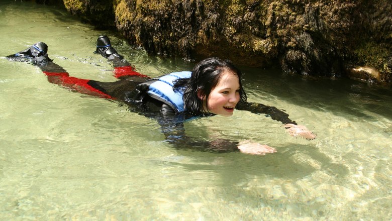 trinkwasserschwimmen20, © (C)FotoLois.com, Alois Spandl