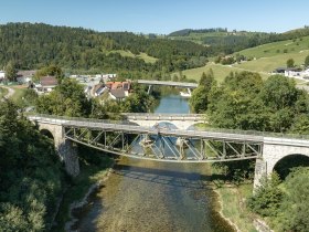 The gentle hills of the Ybbstal Alps invite you to enjoy unforgettable cycling tours. Surrounded by lush greenery and sparkling waters, cyclists experience the perfect harmony of nature and adventure here. A place that touches the soul and invites you to linger.