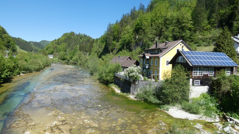 Vacation home on the Ybbs, &copy; Margarete Tazreiter