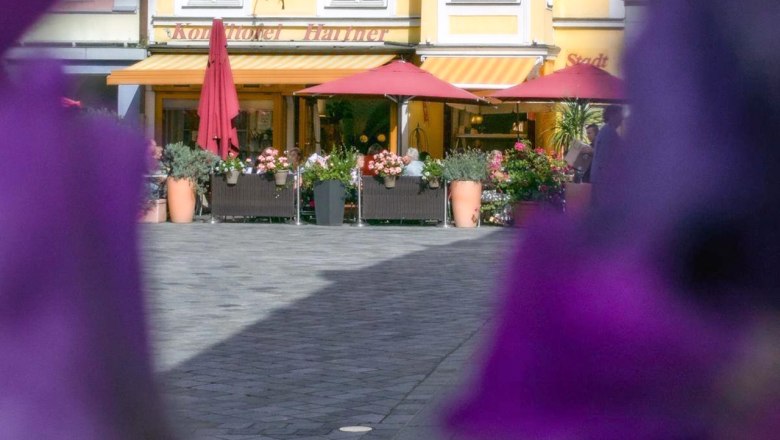 Hartner, &copy; Hartner