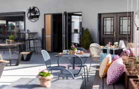 Lietz Laden, &copy; Falke Media