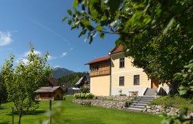Garden, &copy; Apartment Hollenstein