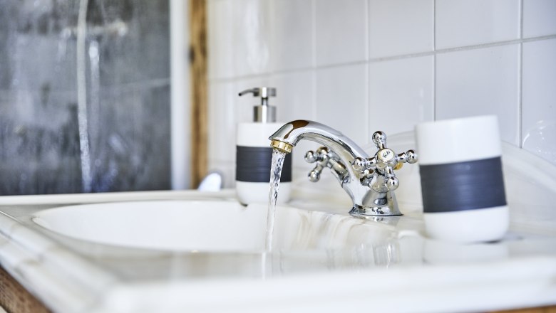 Vacation apartment Bergerlebnis - Bathroom, © Fotolois