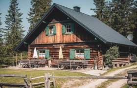 Hochkarlam hut, © Gerald Demolsky
