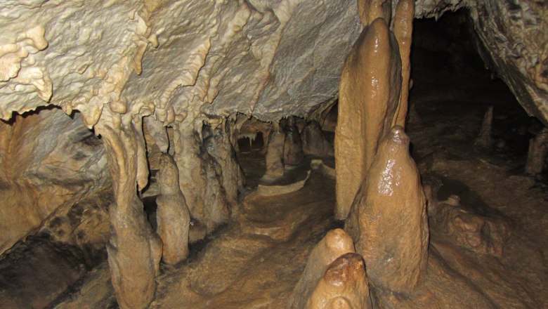Stalagmites and stalactites can be seen in the cave, &copy; Melanie Karas
