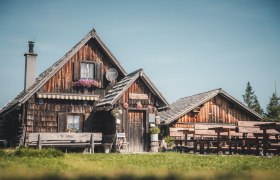 Seven huts, &copy; Gerald Demolsky