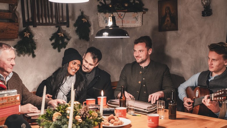 Gemütliche Adventzeit, © Josef Wittibschlager