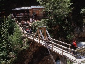 Beim &Ouml;tscherhias, &copy; &Ouml;TV