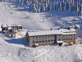 Popular destination for winter sports enthusiasts, the &Ouml;TK shelter on the &Ouml;tscher, &copy; &Ouml;TK