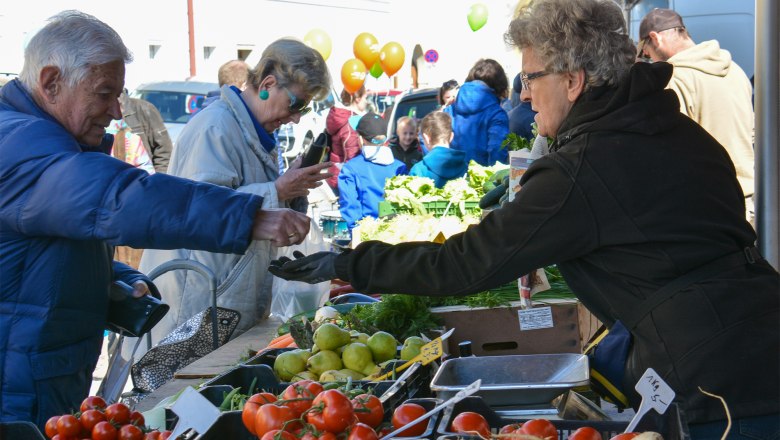 Wochenmarkt in Waidhofen an der Ybbs, © Stadt Waidhofen an der Ybbs/ Cornelia Engleder