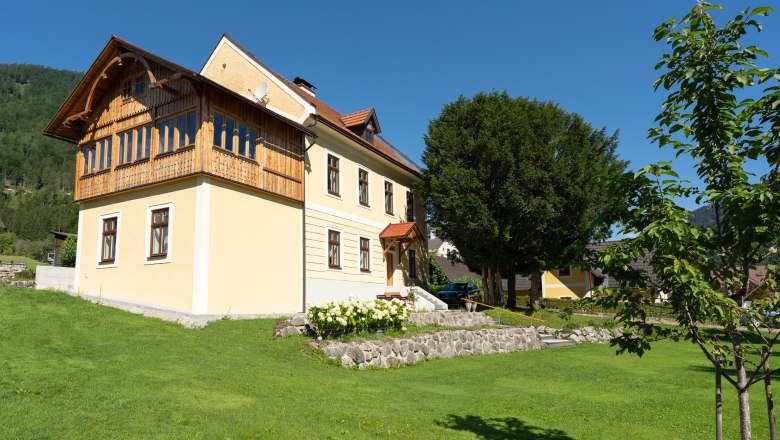 Garten, &copy; Apartment Hollenstein