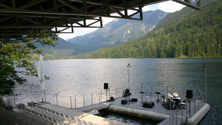 Lake stage Lunz am See, © wellenklaenge, lunz am see