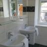 Badezimmer mit Waschmaschine, &copy; Monika Stock
