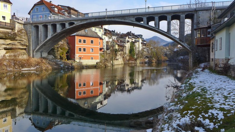 Ybbsfluss mit hoher Zellerbrücke, © Michael Vetter