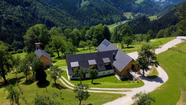 Exterior view, &copy; Obersteinriegl