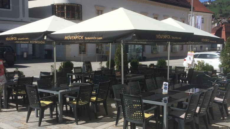 Cafe am Platz, &copy; Christian Kamleitner