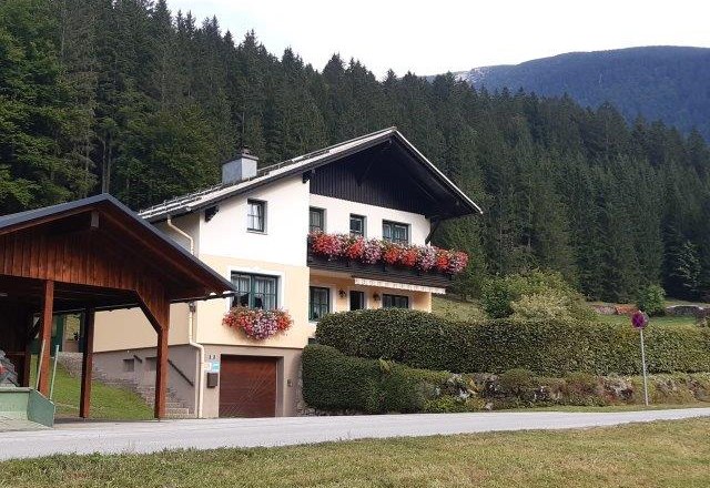 Haus Margarete im Sommer, &copy; Margarete Teufel