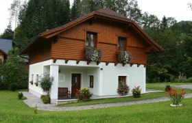 House view summer, &copy; Margarete Bachner