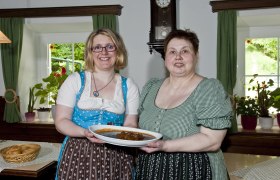 Das beste Gulasch im Lande..., &copy; Paul Plutsch