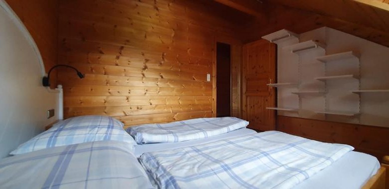Bedroom, &copy; Heidi Lengauer