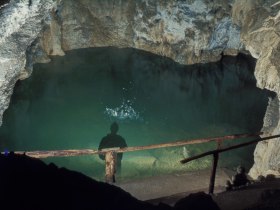 Lake in the &Ouml;tscher stalactite cave, &copy; Hans-Peter Wahl, Naturfreunde Kienberg/Gaming