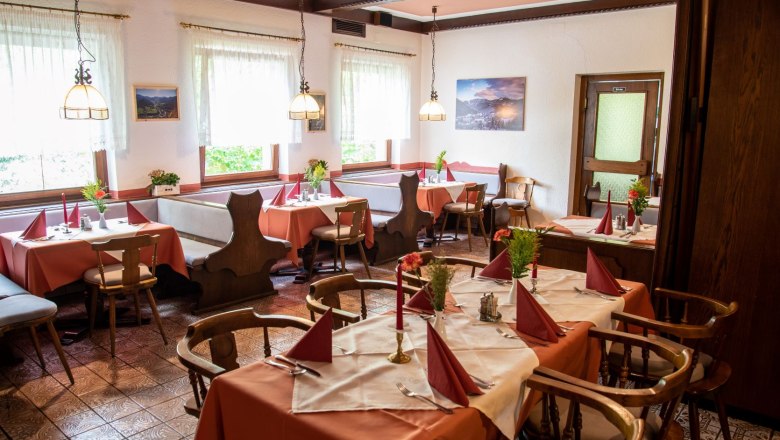 Lokal, &copy; Sarah L&auml;ngauer