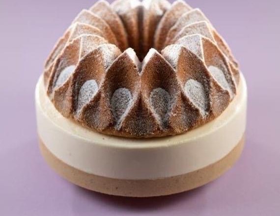 Pastry shop, &copy; Berhard Bergmann