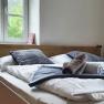 kuscheliges Schlafzimmer, &copy; Monika Stock