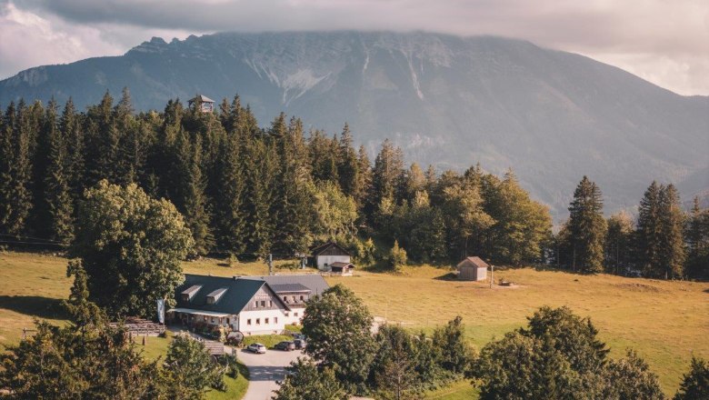 Almhaus Hochbärneck, © Gerald Demolsky Almhaus Hochbärneck, © Gerald Demolsky