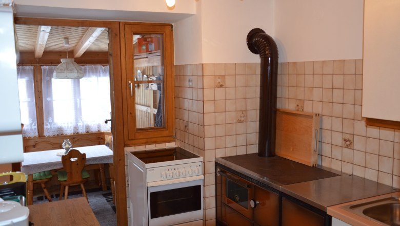 Fully equipped kitchen, &copy; B. Aigner