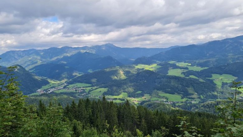 View of Göstling on the way towards Siebenhütten., © Martin Bachner_Happy Nest