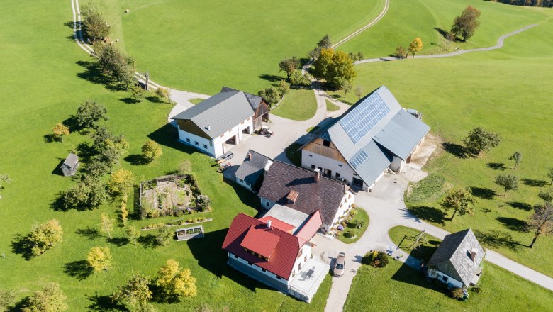 Biobauernhof Obereck von oben, &copy; Biobauernhof Obereck/Karl Frank