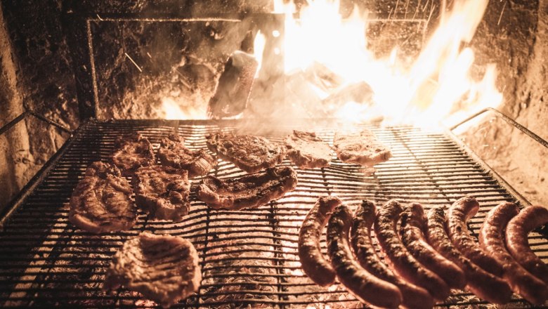 Indoor grillem am Moarhof, &copy; Feriengut Moarhof